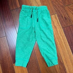 🐸 Hanna Andersson Green Active Kids Joggers - Size 2T